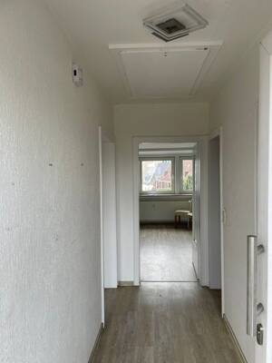 Über den Dächern von Bielefeld 2-Zimmer Wohnung – 33602 Bielefeld – Vorschaubild 2