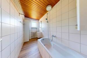 ** Äußerst attraktive 4ZKB Eigentumswohnung mit durchdachtem Grundriss und Balkon in City Lage ** – 85053 Ingolstadt – Vorschaubild 4