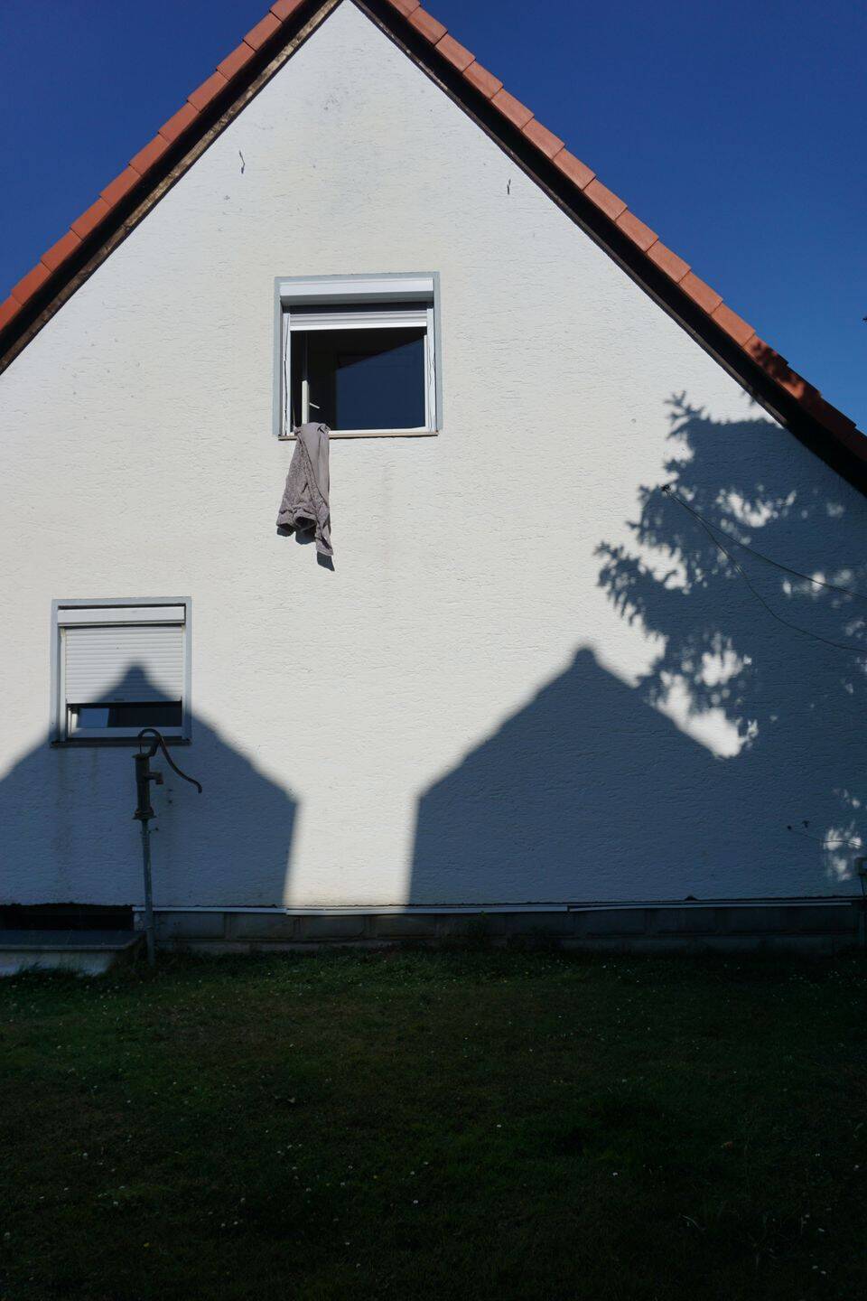 Einfamilienhaus, ideal für Handwerker, Tierliebhaber, Gartler oder Hobbybastler. Hier können Sie sich richtig austoben! – Ingolstadt – Vorschaubild 6