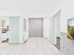 Helle, lichtdurchflutete 2 ZKB Wohnung mit Wintergarten, IN-West nahe Klinikum – 85049 Ingolstadt – Vorschaubild 3