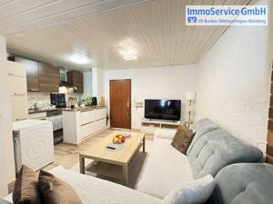 Gute Rendite - solide vermietet! Attraktive 2-Zimmer-Wohnung mit Außenstellplatz – 90763 Fürth – Vorschaubild 2