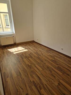 schöne Wohnung mit Laminatboden – 4179 Leipzig – Vorschaubild 3