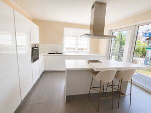Exklusive 4-Zimmer-Wohnung in begehrter Lage von Frankfurt-Sachsenhausen – 60598 Frankfurt am Main – Vorschaubild 2