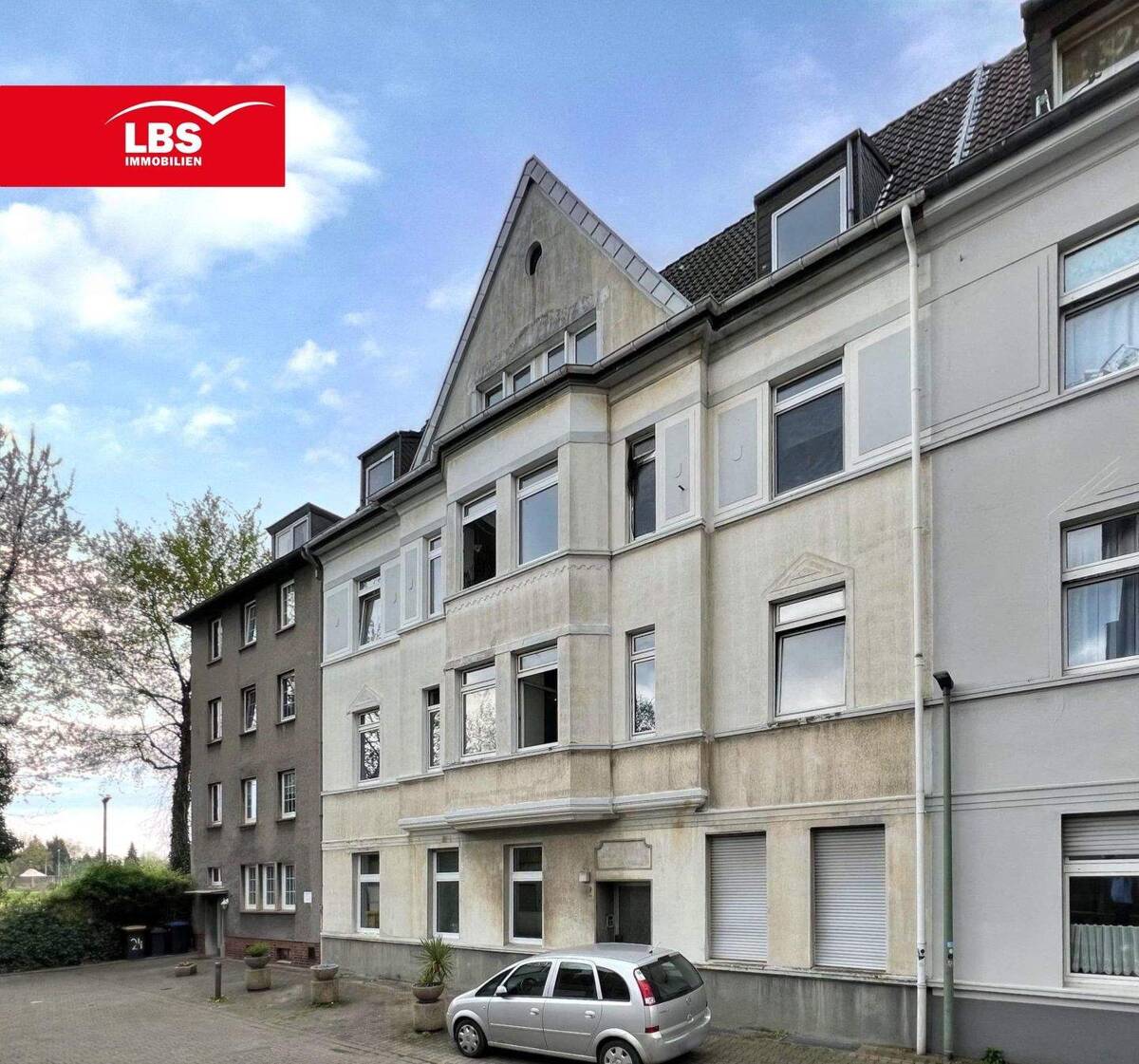 8 Parteien Mehrfamilienhaus mit Balkonen - in einer Stichstraße gelegen! – 45886 Gelsenkirchen – Bild 1 von 9