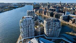 Exklusive Wohnung im Marco-Polo-Tower mit schönster Terrasse Hamburgs – 20457 Hamburg – Vorschaubild 4