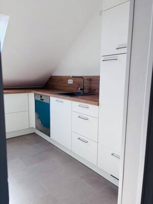 Wunderschöne Dachgeschosswohnung mit großzügiger Sonnenterrasse in Braunschweig-Querum – 38108 Braunschweig – Vorschaubild 8