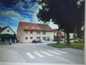 Schöne Dachgeschosswohnung in Neu-Ulm/Reutti