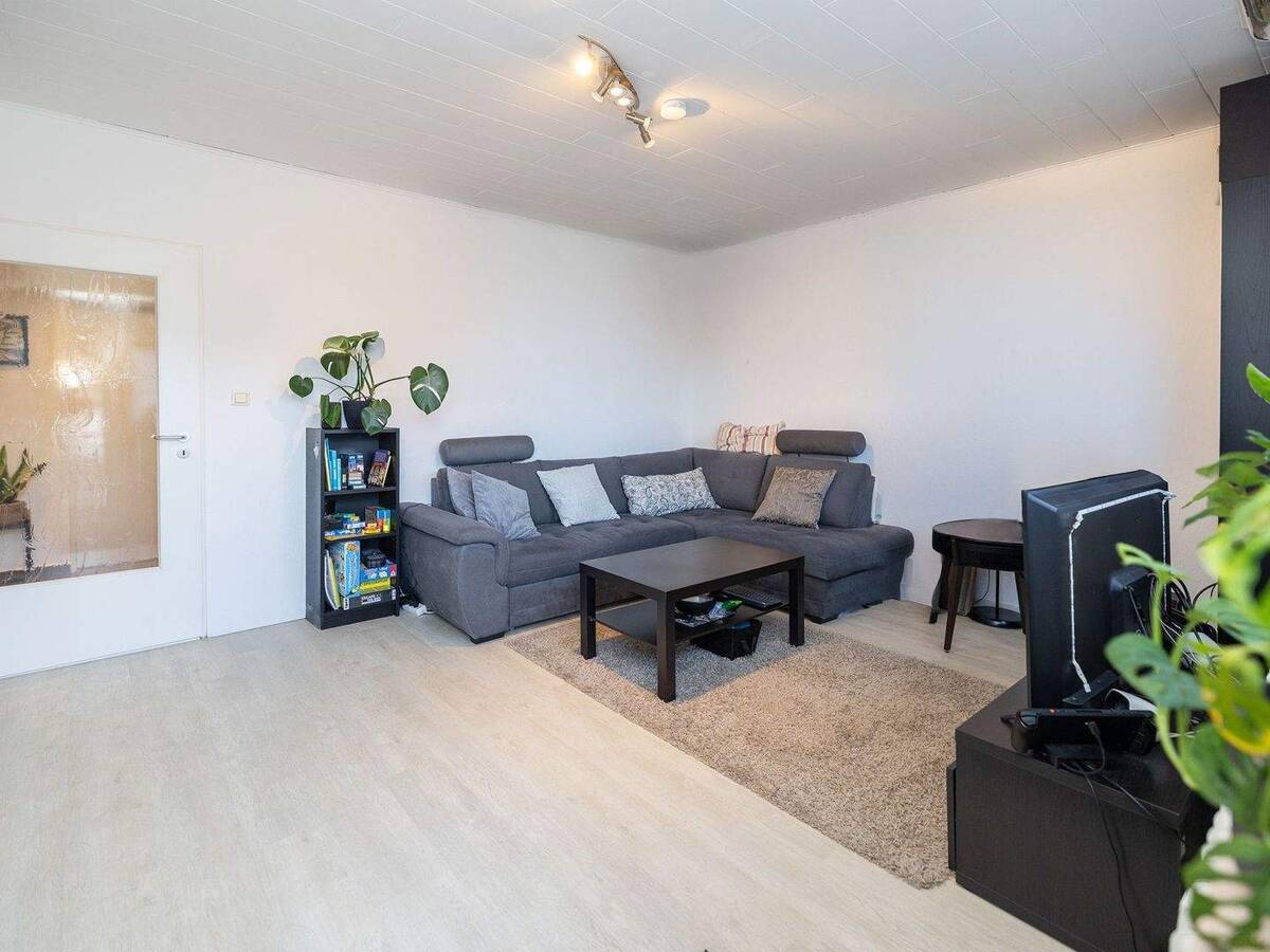 Vermietete Eigentumswohnung in Osnabrück sucht neuen Eigentümer – 49076 Osnabrück – Bild 1 von 9