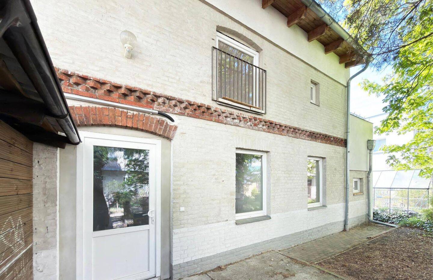 Remise mit Hauscharakter im Hof