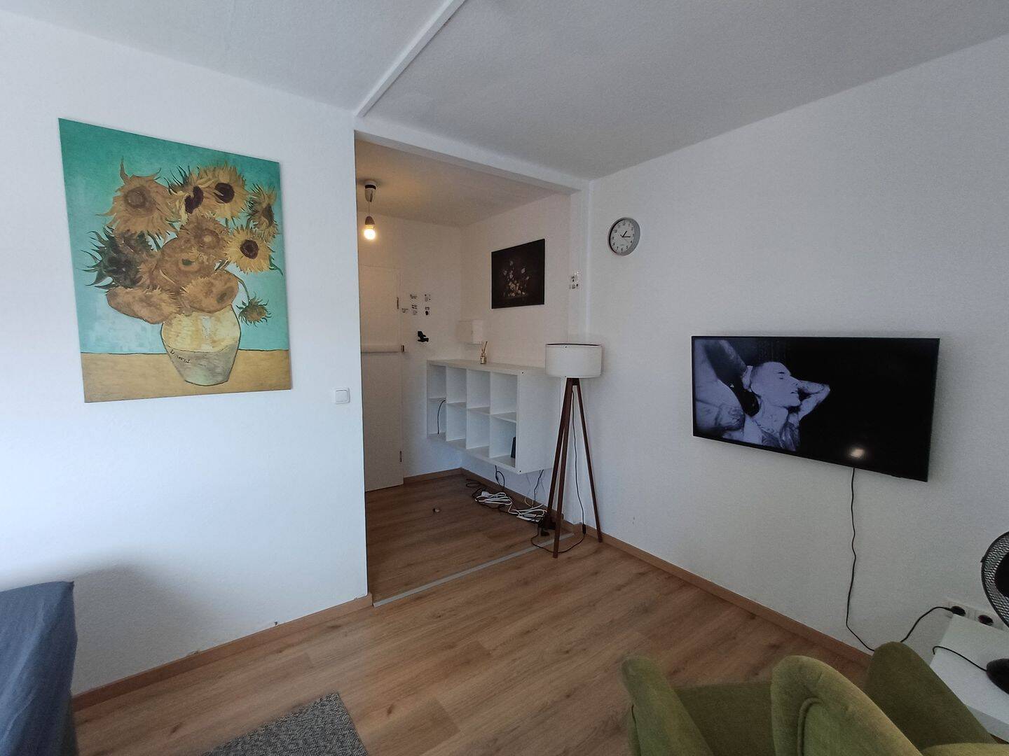 Voll möbliertes Luxus-Apartment mit Aufzug - saniert, vermietet und sofort rentabel – Essen – Vorschaubild 2