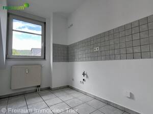 TR.-Euren: Renovierte und gemütliche 3ZKB DG Wohnung mit Balkon. – 54294 Trier – Vorschaubild 9