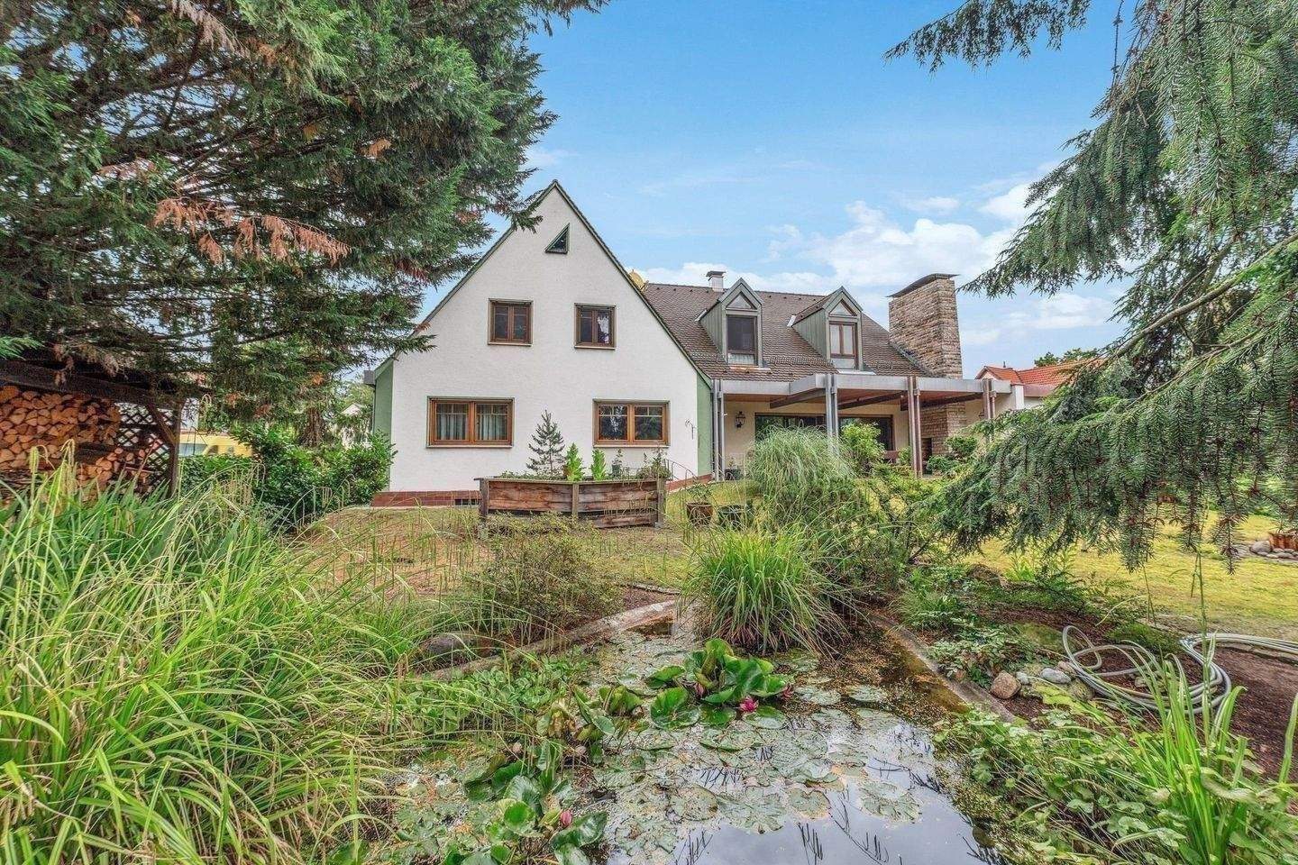 Mehrfamilienhaus mit Laden, Werkstatt und vielen Extras auf herrlich großem Grundstück – Erlangen – Bild 1 von 9