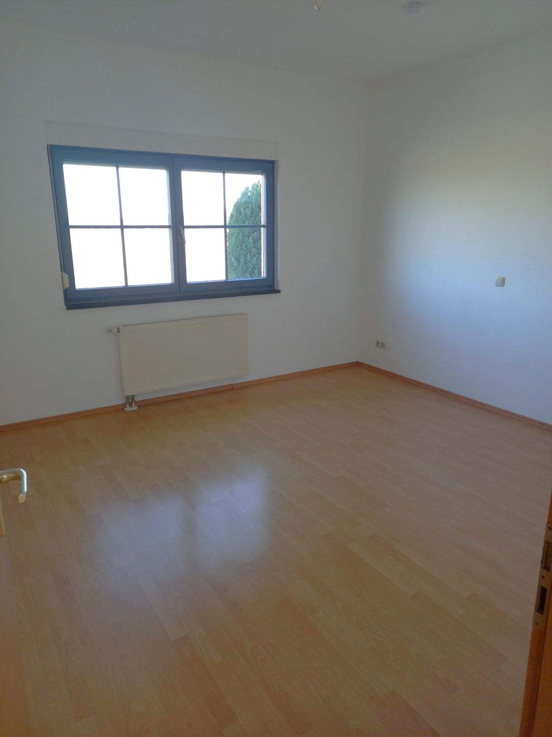 Einfamilienhaus mit Garage im Bungalowstil – Ettersburg – Vorschaubild 4