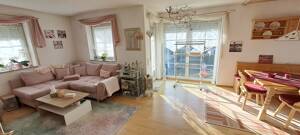 Bezugsfreie 3 Zi. Whg mit Balkon, EBK, Kachelofen in ruhiger Wohnlage von München Denning! – 81929 München – Vorschaubild 6