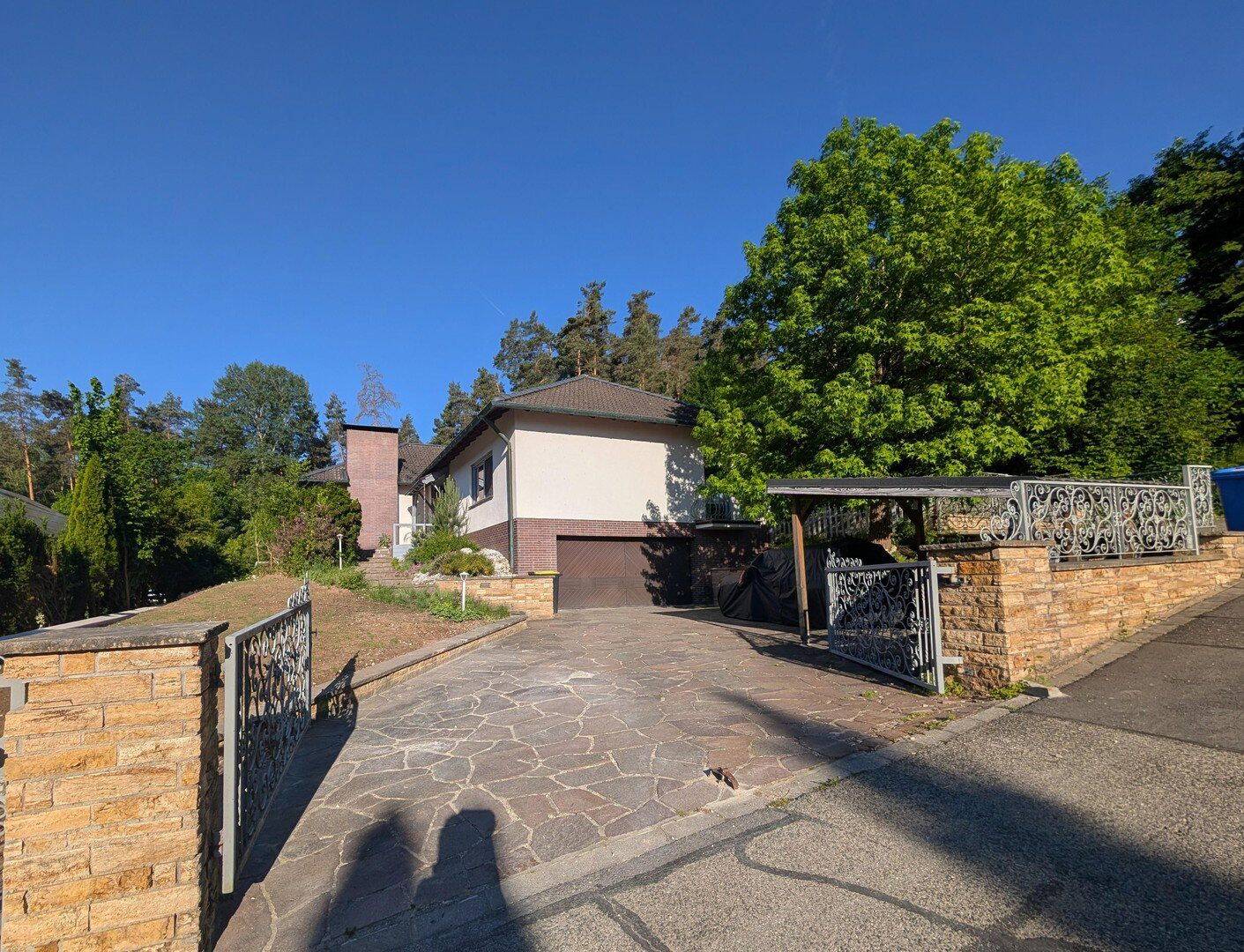 Freistehendes Einfamilienhaus in Traumlage am Waldrand - provisionsfrei. – Nürnberg – Vorschaubild 2