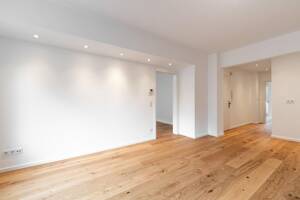 Kernsaniert und provisionsfrei: 3 Zimmer mit Balkon und Aufzug – 40477 Düsseldorf – Vorschaubild 2