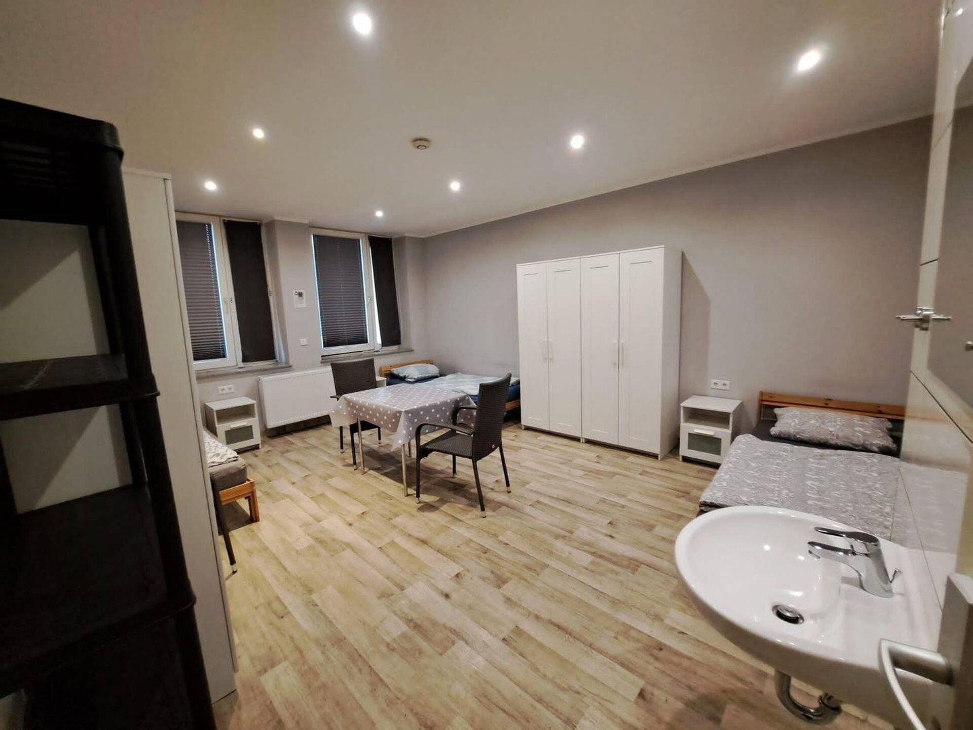 Haus in 47809 Krefeld mit 354 m² kaufen
