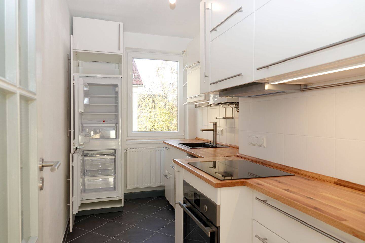 Großzügige & helle 2-Zimmer-Wohnung mit großer sonniger Dachterrasse in guter Lage – Hannover – Vorschaubild 6