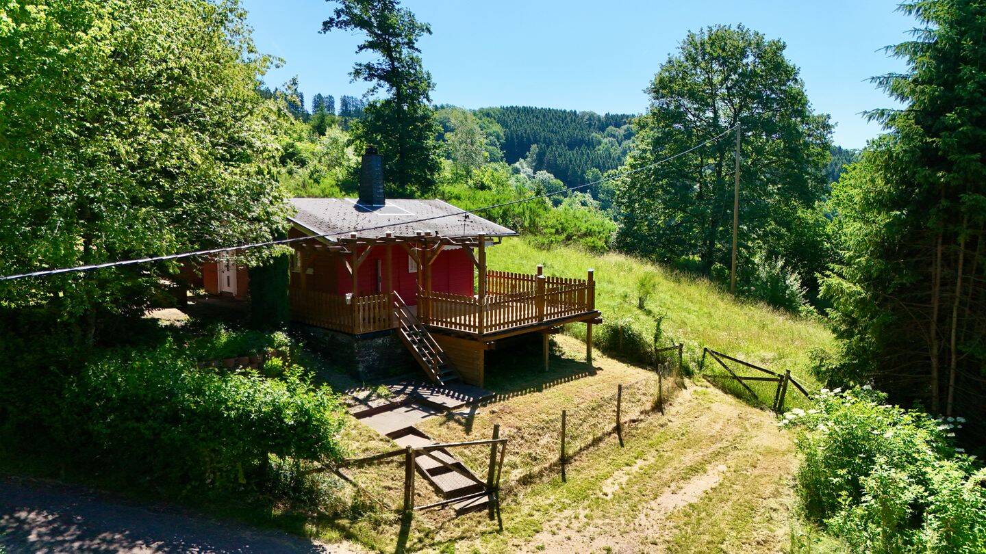 Seltenes Juwel, in einmaliger Alleinlage mitten im Wald, autarkes Einfamilienhaus mit Nebengebäuden und ein gemütliches Holzhaus auf großem Grundstück – Seffern – Vorschaubild 4