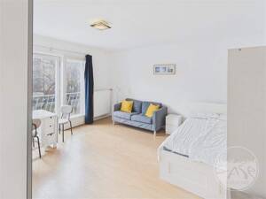 Westend: Studio-Apartment mit französischem Balkon – 14052 Berlin – Vorschaubild 4