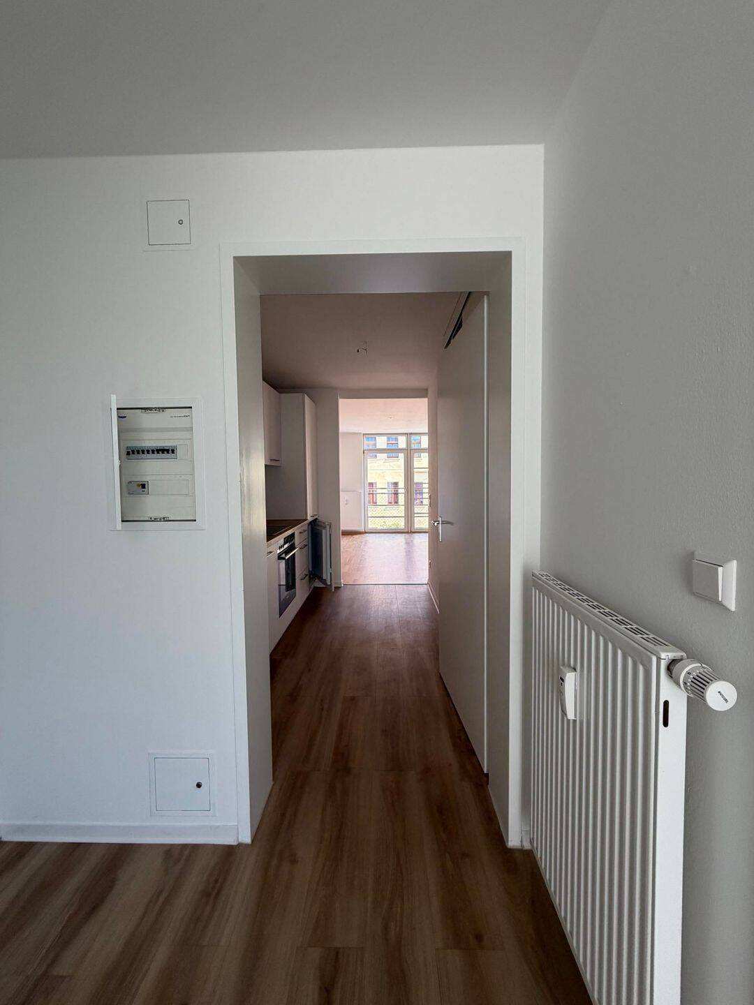 Superschönes Appartment in Mockau-Süd mit Einbauküche und Laminat! – Leipzig – Vorschaubild 5