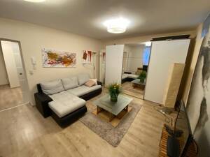 S-Mitte: Vollständig möblierte, gut ausgestattete 3-Zi.-Wohnung * EBK * 90 qm * gute Lage * – 70190 Stuttgart – Vorschaubild 5