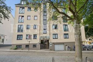Saniert, vermietet, gute Lage - 2,5 Zi. Wohnung