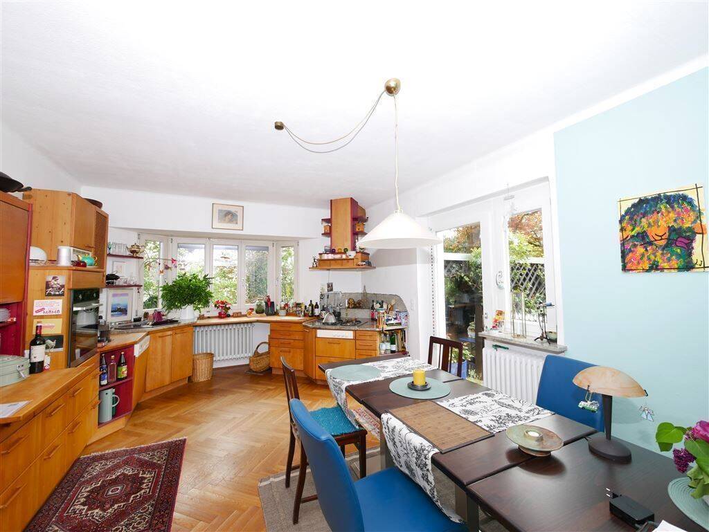 SOLIDE und gepflegt! EFH mit Charme + 237 m² Wfl. -erweiterbar + 1.200 m² Grundstück mit Bauoption + Frei – Schwaig bei Nürnberg – Vorschaubild 5
