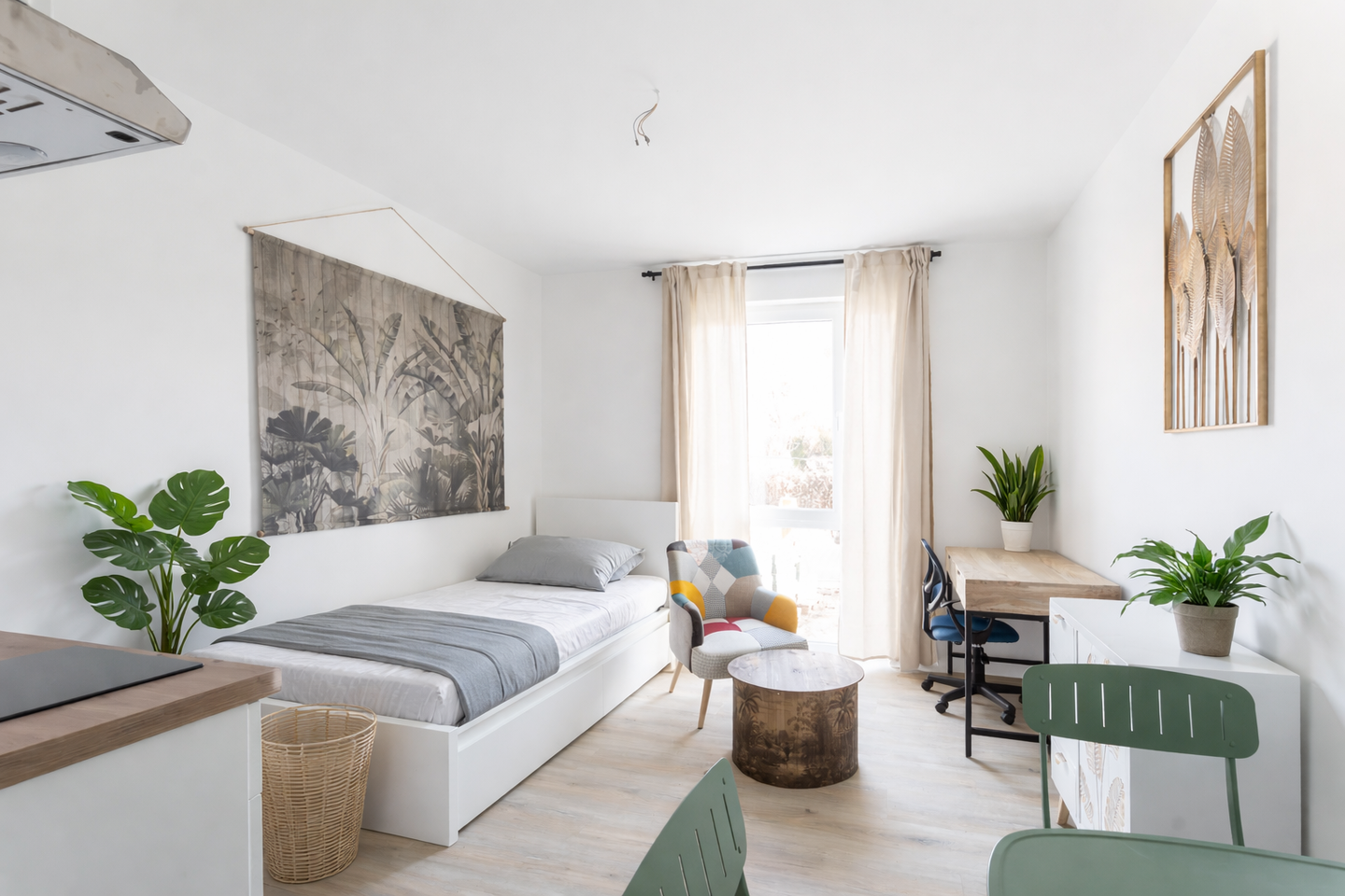 Ankommen, wohlfühlen, studieren: Exklusives Design-Apartment |möbliert|Fahrstuhl |Unilage|Dachgarten – Magdeburg – Vorschaubild 2