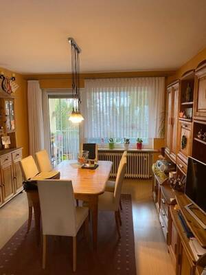 3 Zi.-Whg. mit Balkon, Garage und Stellplatz in Würzburg zu verkaufen – 97074 Würzburg – Vorschaubild 6