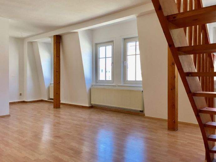 Gemütliche 3-Raum-Wohnung über 2 Etagen im Dachgeschoss – Erfurt – Vorschaubild 3