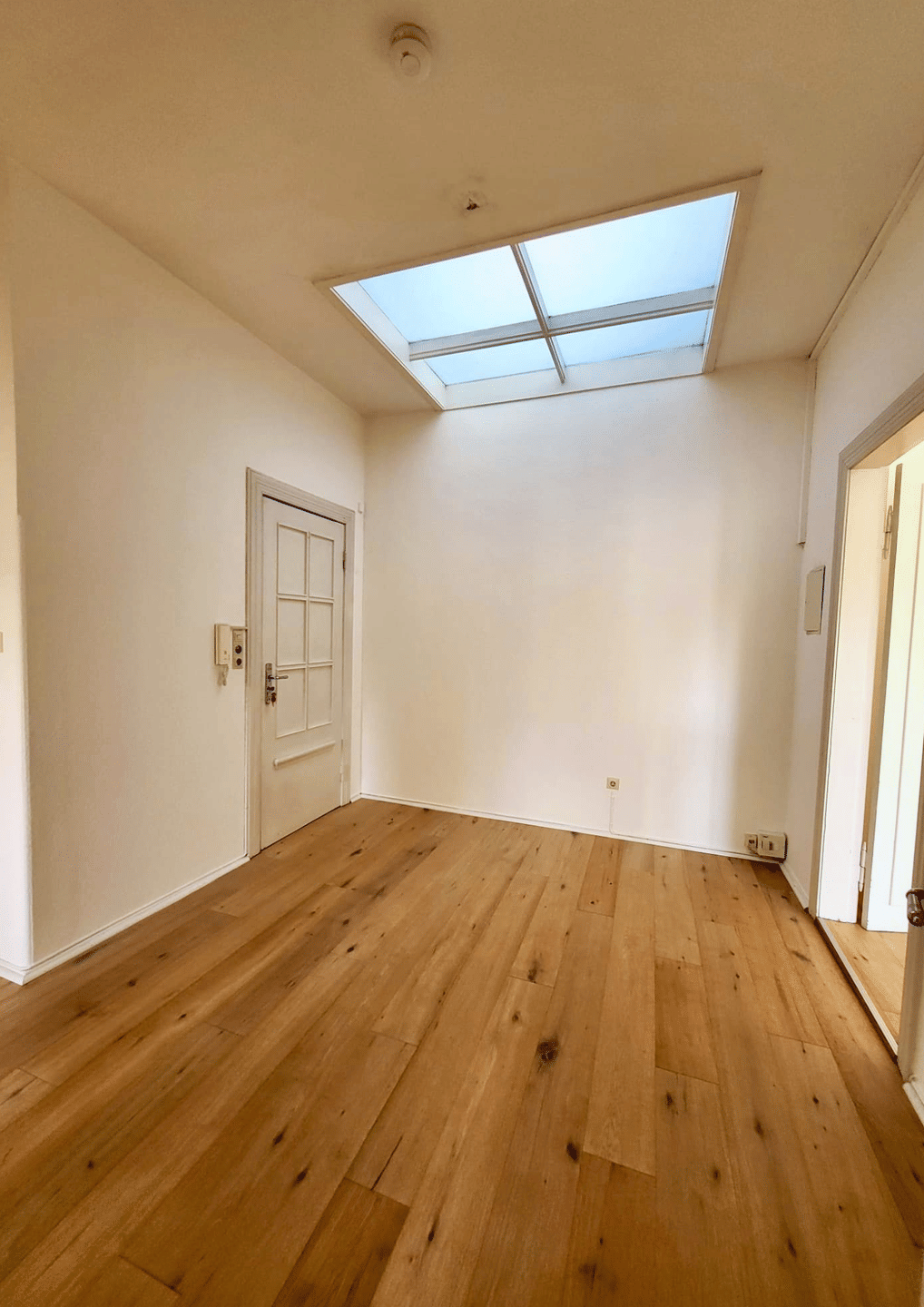 Stilvolle Altbauwohnung in denkmalgeschützter Villa – attraktive Kapitalanlage mit laufenden Mieteinnahmen – Bremen – Vorschaubild 2