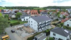 Wohnen mit Gartenflair - großzügige Wohnung in ruhiger Lage – 96193 Wachenroth – Vorschaubild 1