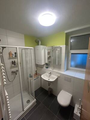 Helles WG-Zimmer mit eigenem Balkon in ruhiger Altbau-Gegend – 68167 Mannheim – Vorschaubild 4