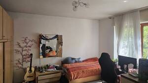 Befristet zu vermieten: Schöne und gut gelegene 2,5-Zimmer-Wohnung (72m2) mit Terrasse im Grünen
