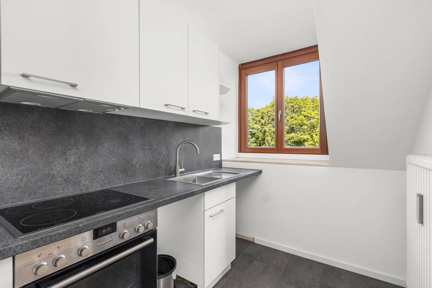 Gepflegte Dachgeschosswohnung in ruhiger Lage | 500m zur Würm & Pasinger Stadtpark – München – Vorschaubild 3