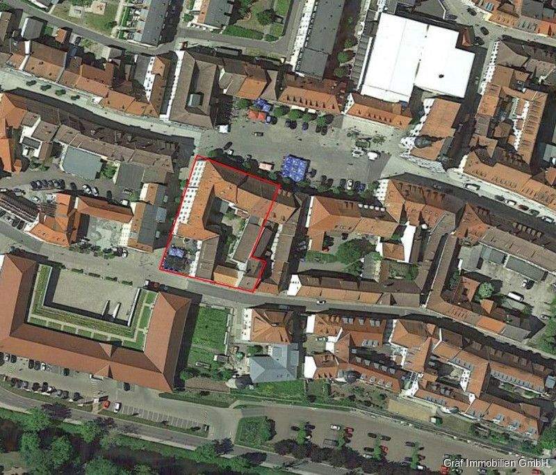Am Marktplatz Grundstück 2.076 m² Nutzfläche ca. 3.048 m² VB Alleinauftrag – Hildburghausen – Bild 1 von 9