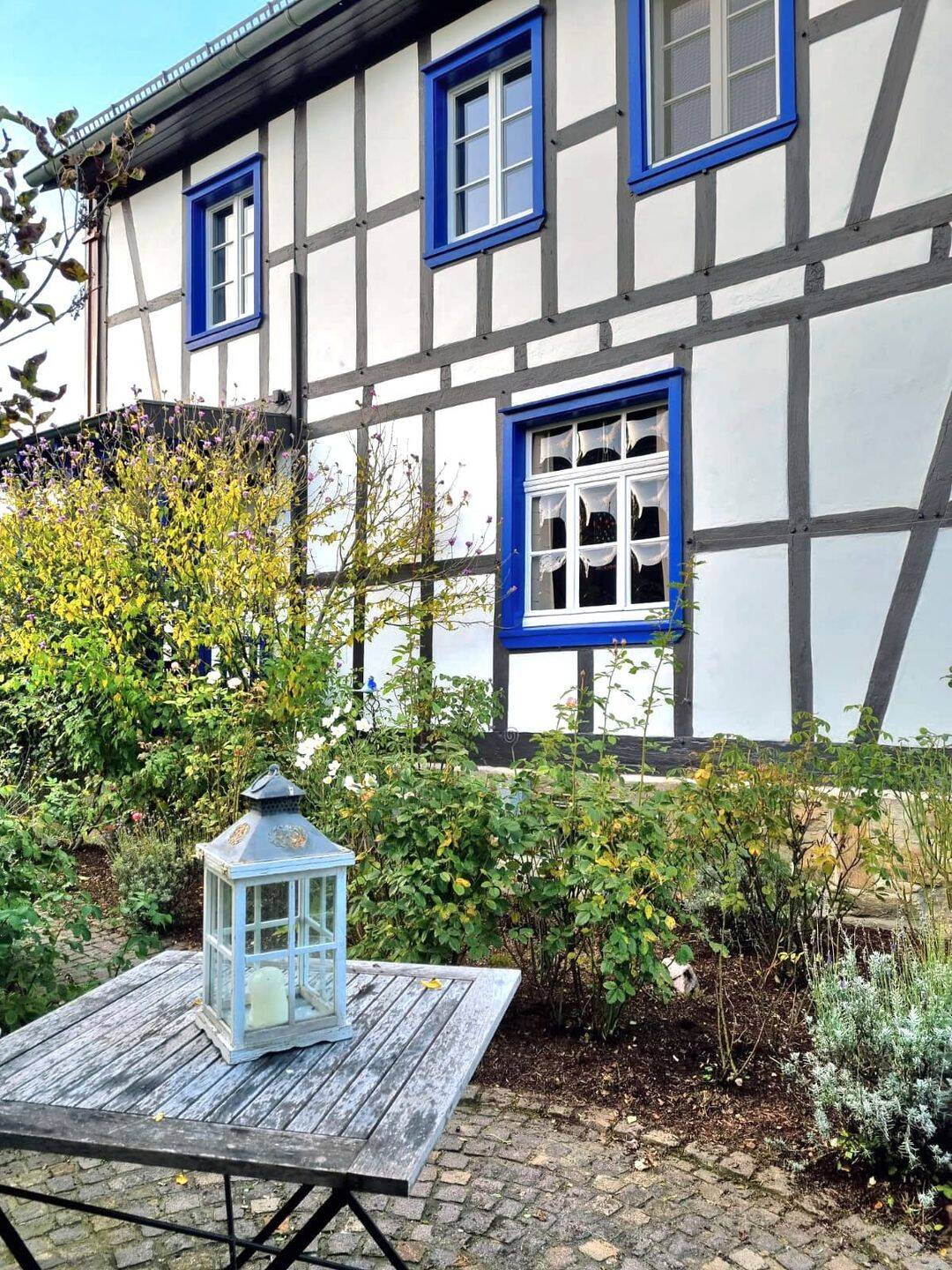 Ensemble mit Geschichte & Seele – saniertes Fachwerk trifft modernen Wohnkomfort in Eitorf-Oberottersbach – Eitorf – Vorschaubild 7