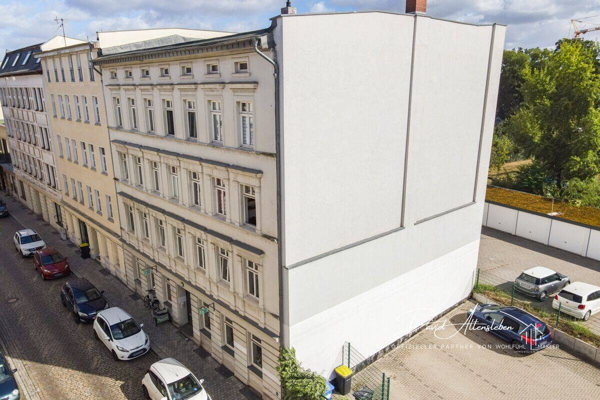 Sanierte 2-Zimmer-Altbauwohnung mit neuer Einbauküche - auch ideal als 2er-WG - in Magdeburg-Buckau – Magdeburg – Vorschaubild 2