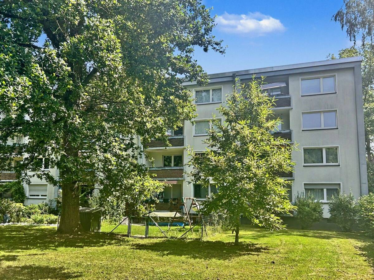 Gepflegte 3-Zimmer-Wohnung mit Balkon im beliebten Duisburg-Wedau – 47279 Duisburg – Bild 1 von 9