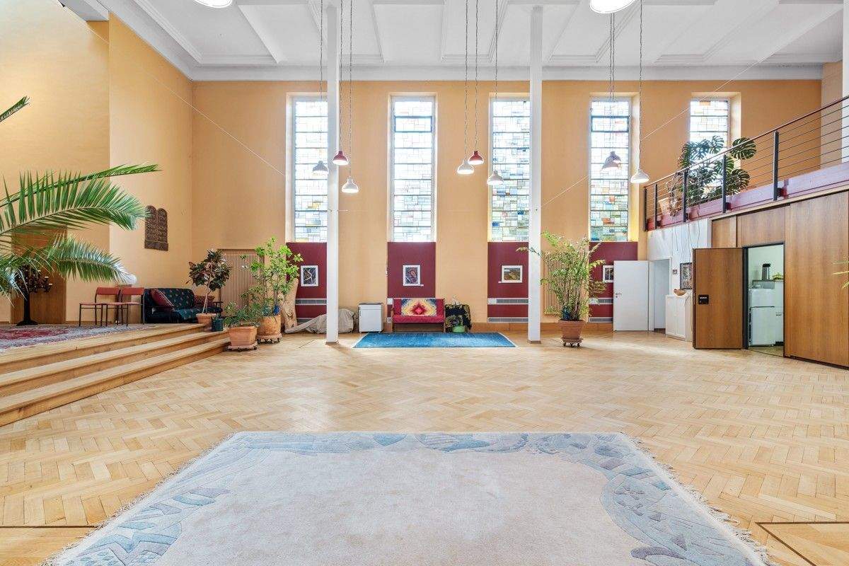 Genehmigung zur Umnutzung erteilt - Himmlisch wohnen, architektonisches Meisterstück für Visionäre!