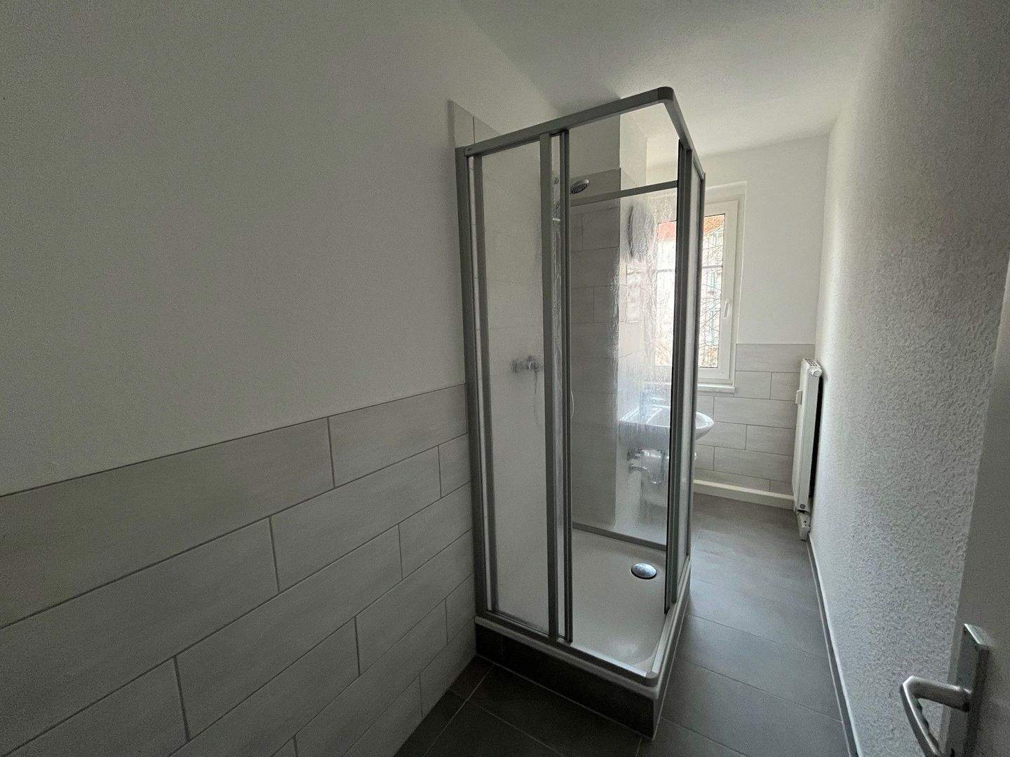 Kleines, schickes 1-Zimmer-Appartement mit Einbauküche, sofort einzugsfertig – Zwickau – Vorschaubild 6