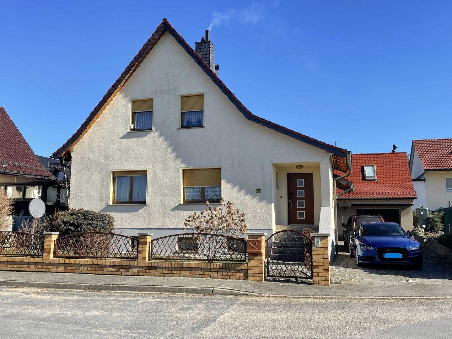 Familienfreundliches modernes Haus mit Terrasse in Lampertswalde – Lampertswalde – Bild 1 von 9