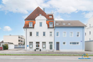 Wohn- und Geschäftshaus mit Domblick - 6 Stellplätze & Entwicklungspotenzial