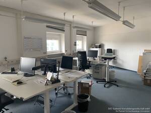 * GEWERBEOBJEKTE ZUR MIETE - FLEXIBLE NUTZUNG AUF CA. 1.915 m² FLÄCHE IN BESTLAGE VON KARLSRUHE * – 76133 Karlsruhe – Vorschaubild 8