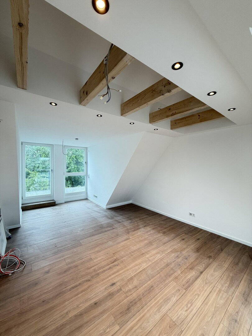 Mini-Penthouse mit Blick auf den Südpark - Erstbezug