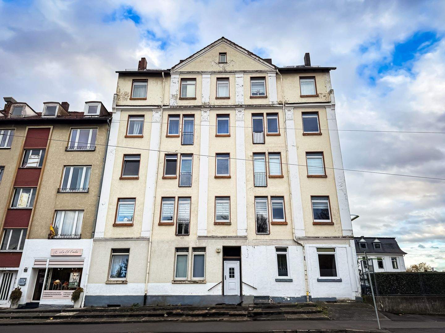 Attraktives Anlageobjekt mit 12 Wohneinheiten in Kassel-Süd – Kassel – Vorschaubild 2