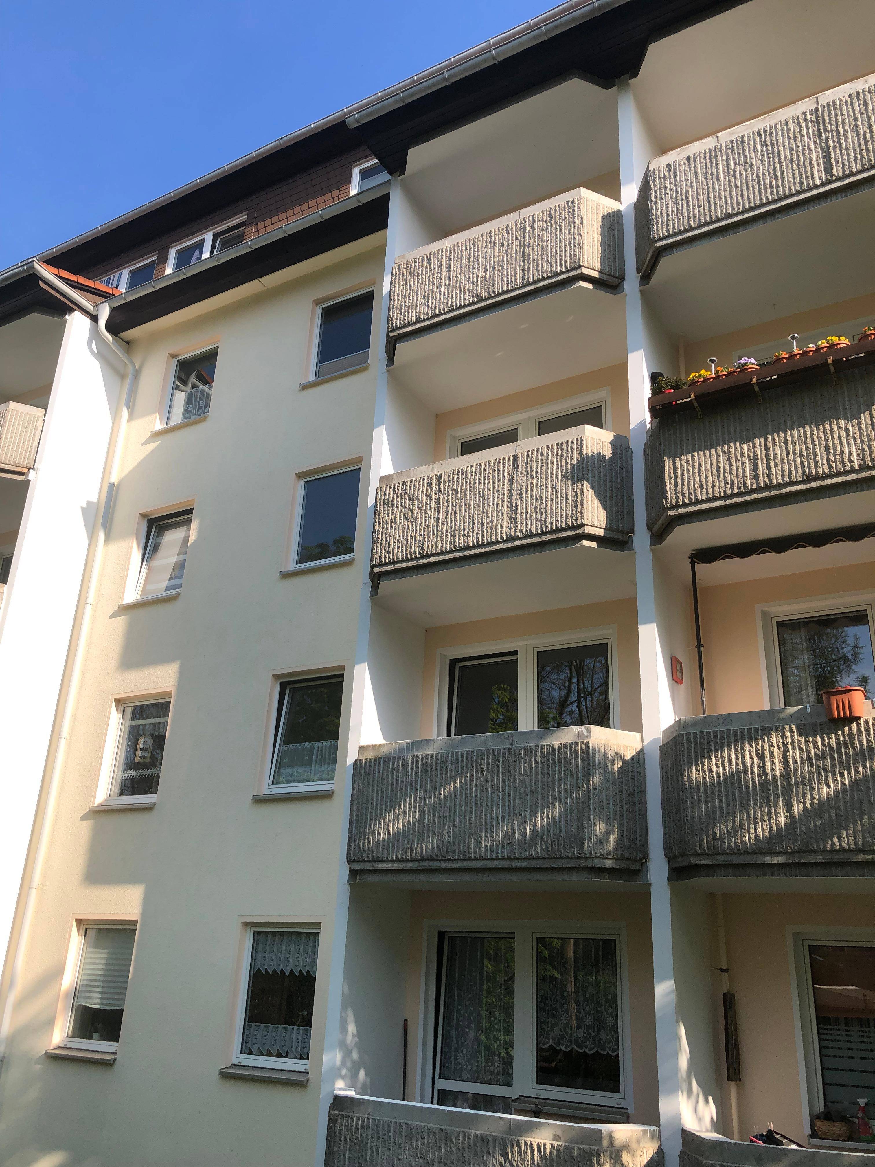 Attrakktive 3-Raum Wohnung mit Balkon und Stellplatz – Chemnitz – Vorschaubild 5