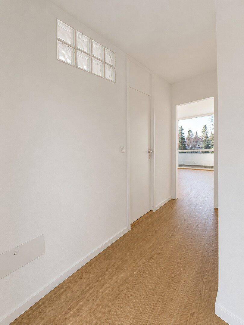 Modernisierte 3-Zimmer-Wohnung mit 2 Westbalkonen in Regensburg – Regensburg – Vorschaubild 3