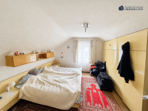 Leerstehendes 1-/2-Familienhaus: Potential * 117 qm * Garten * Garage * ruhige Lage * S-Rohracker * – 70329 Stuttgart – Vorschaubild 5